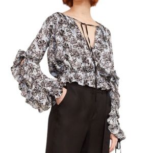 Robert Rodriguez Silk Blouse with Ruffle Sleeve Cut out Sz Small Light Blue